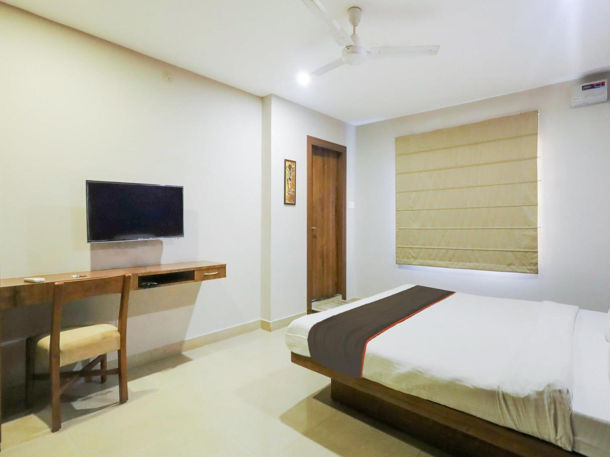 Hotel O Nirvana Lodge Guwahati Luaran gambar