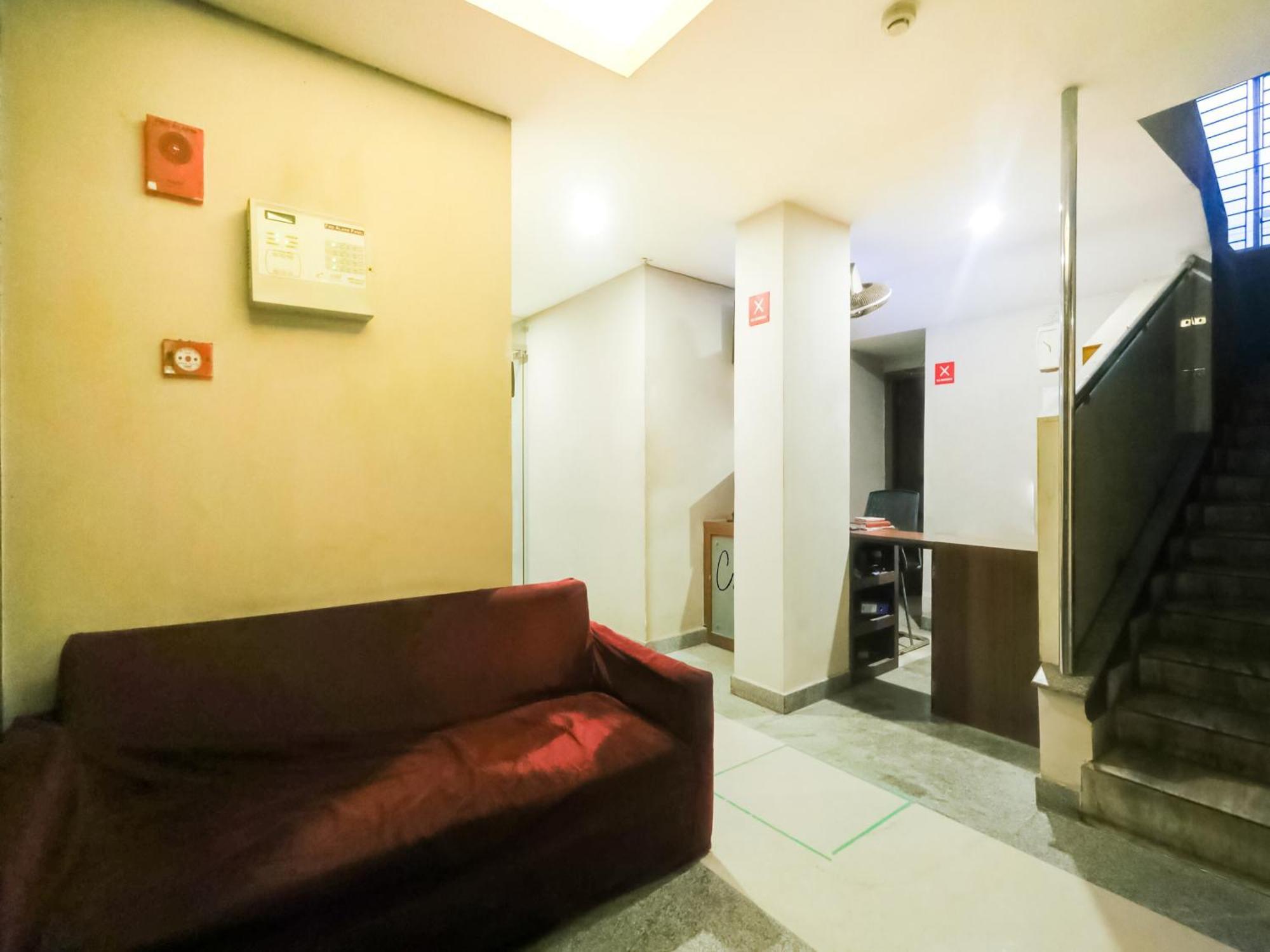 Hotel O Nirvana Lodge Guwahati Luaran gambar