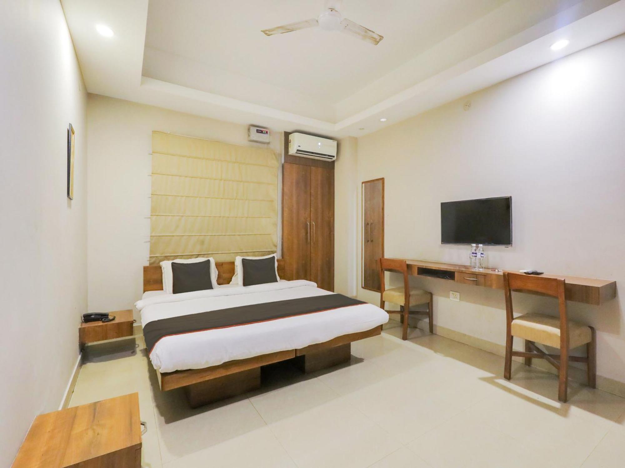 Hotel O Nirvana Lodge Guwahati Luaran gambar